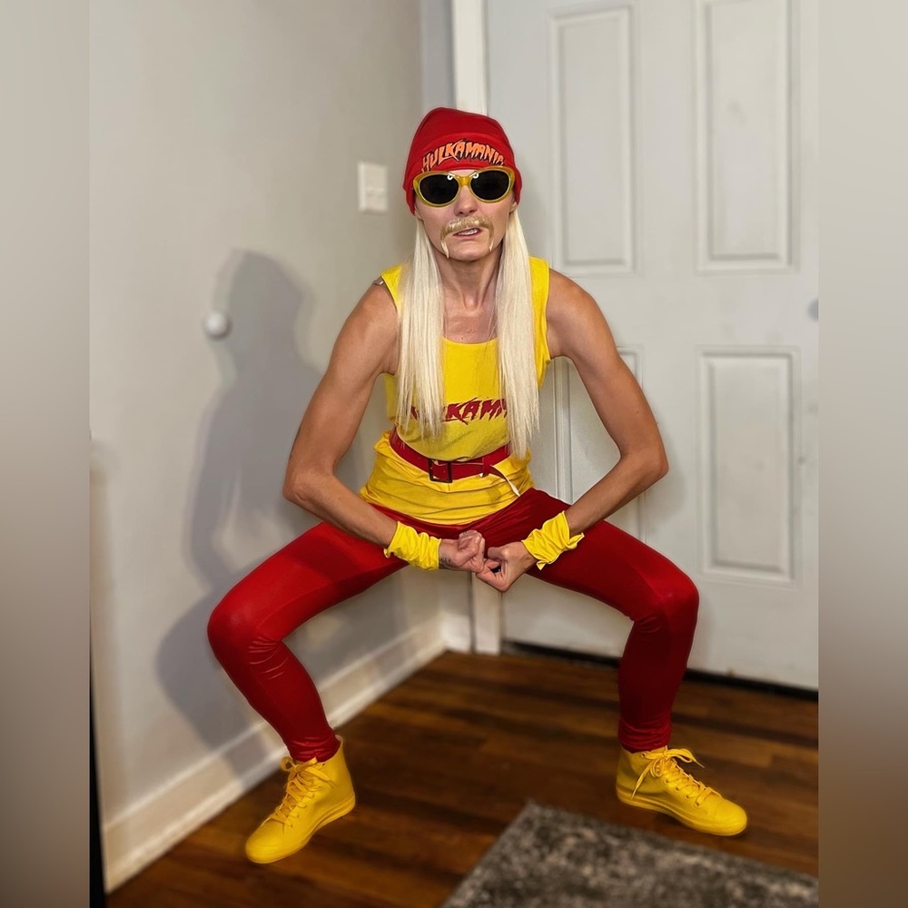 Hulk Hogan costume